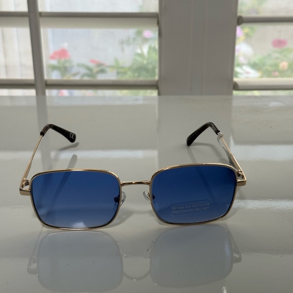 aerie Blue Lens Gold Frame Rectangular Sunglasses main image 6
